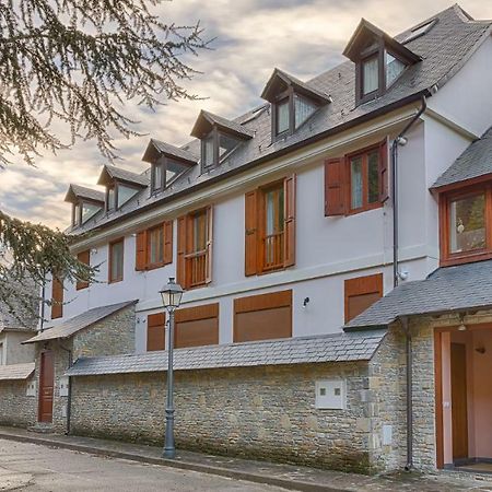 Saplan Real Estate Montlude Apartman Les, Catalonia Kültér fotó