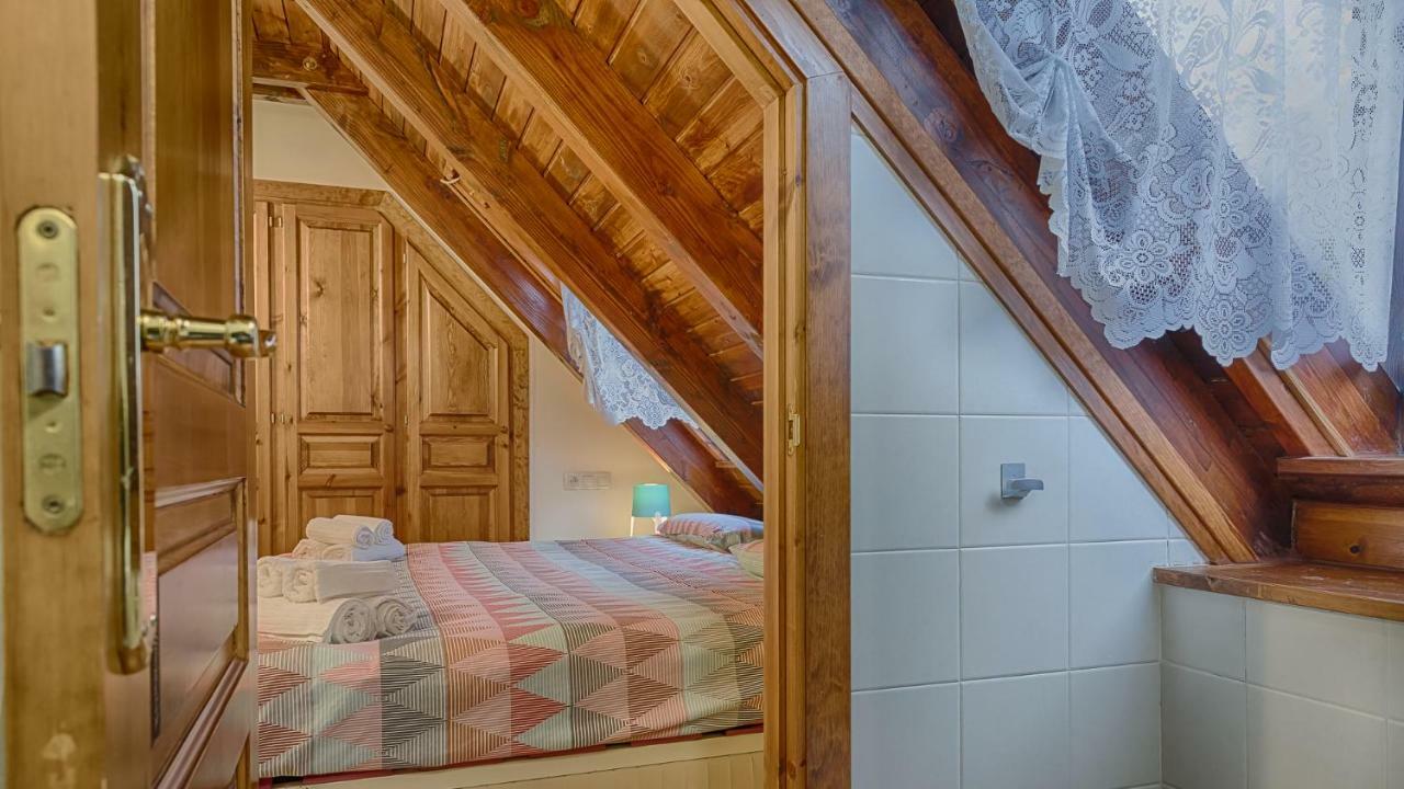 Saplan Real Estate Montlude Apartman Les, Catalonia Kültér fotó